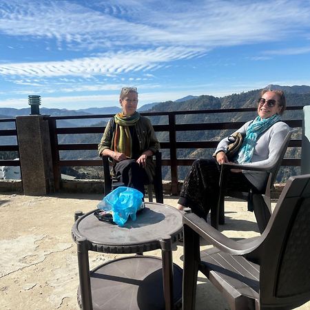 Apartamento Mountain And Peace Shimla Exterior foto