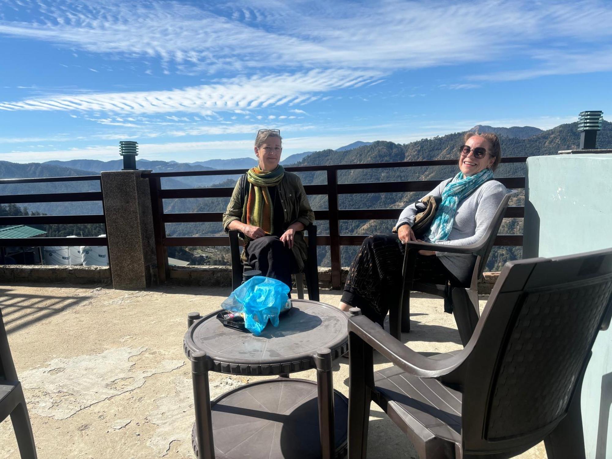 Apartamento Mountain And Peace Shimla Exterior foto