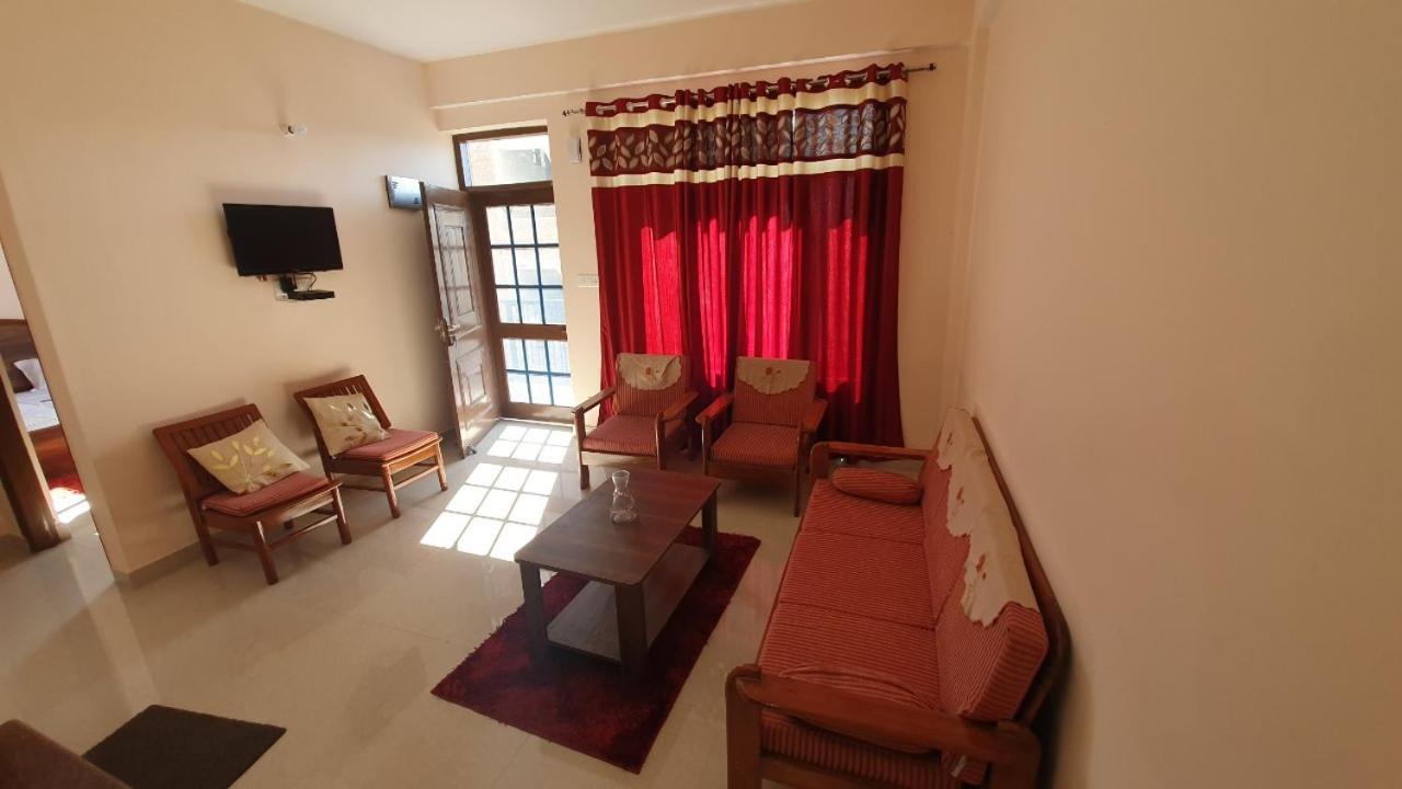 Apartamento Mountain And Peace Shimla Exterior foto
